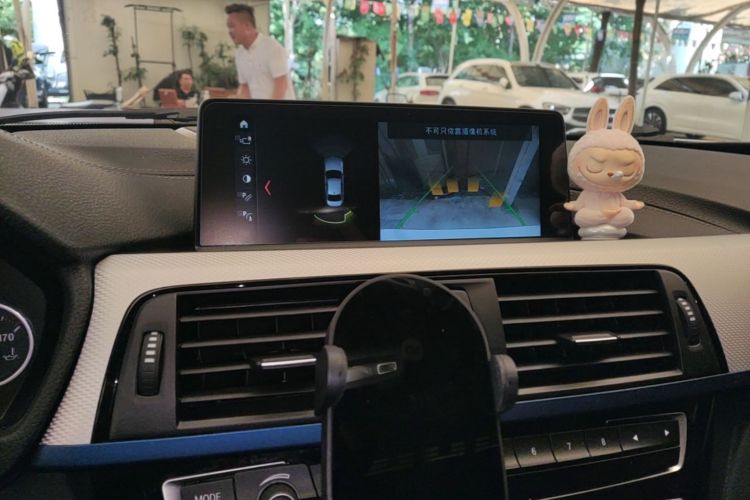 BMW 3 Series 2018 #13 BMW 3 Series 2018 car image #13