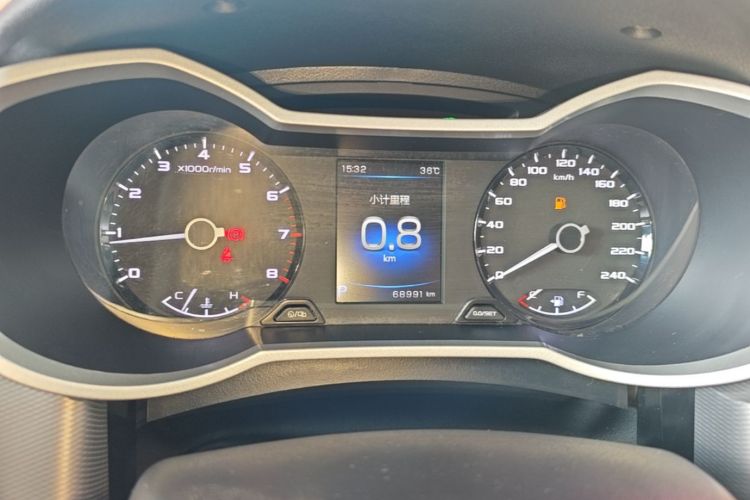 GEELY Emgrand GS 2018 car image #12