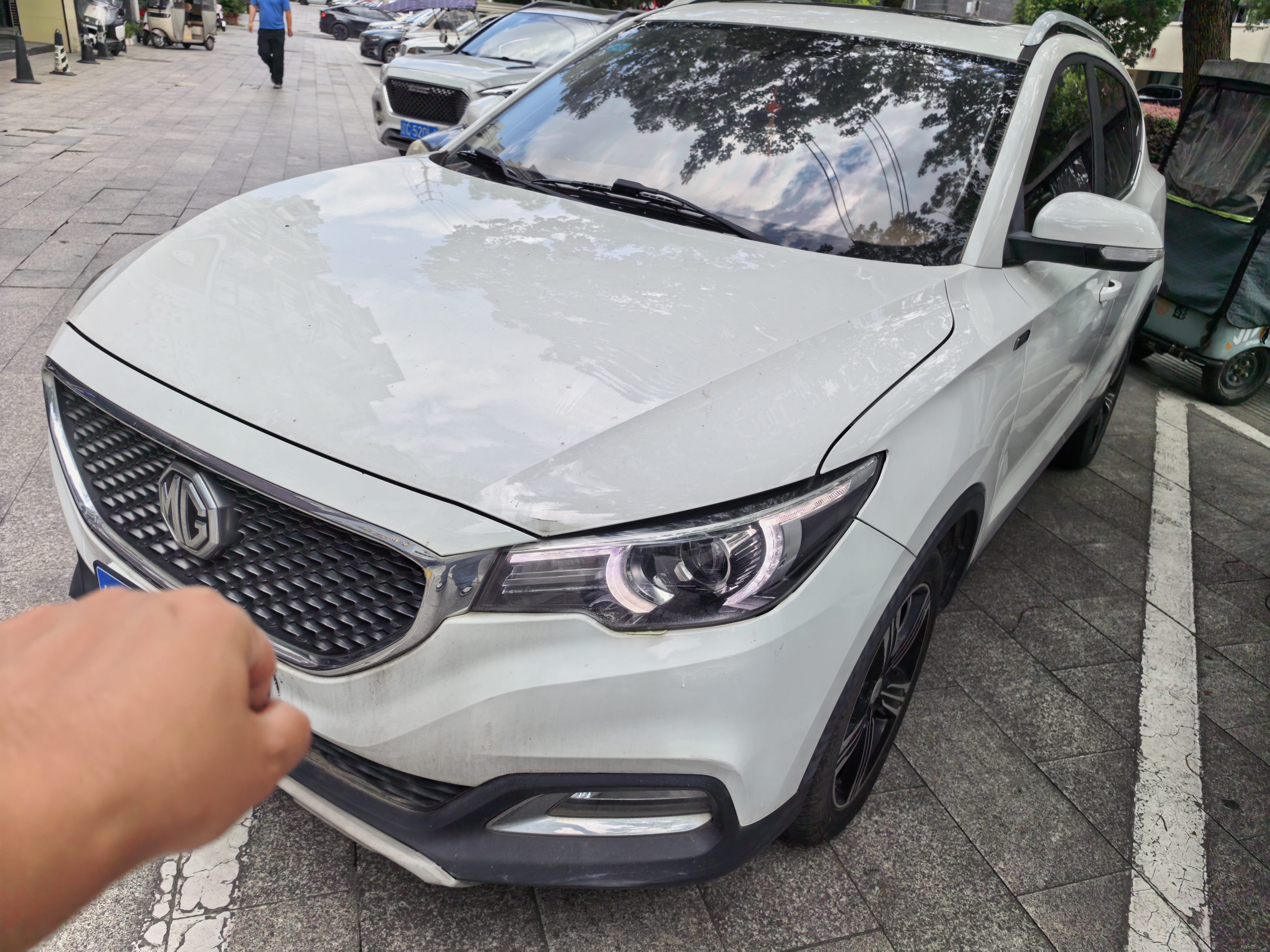 MG ZS 2018 MG ZS 2018 car image