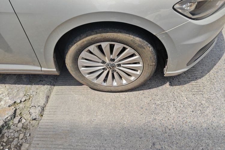 Volkswagen Lavida 2020 car image #9