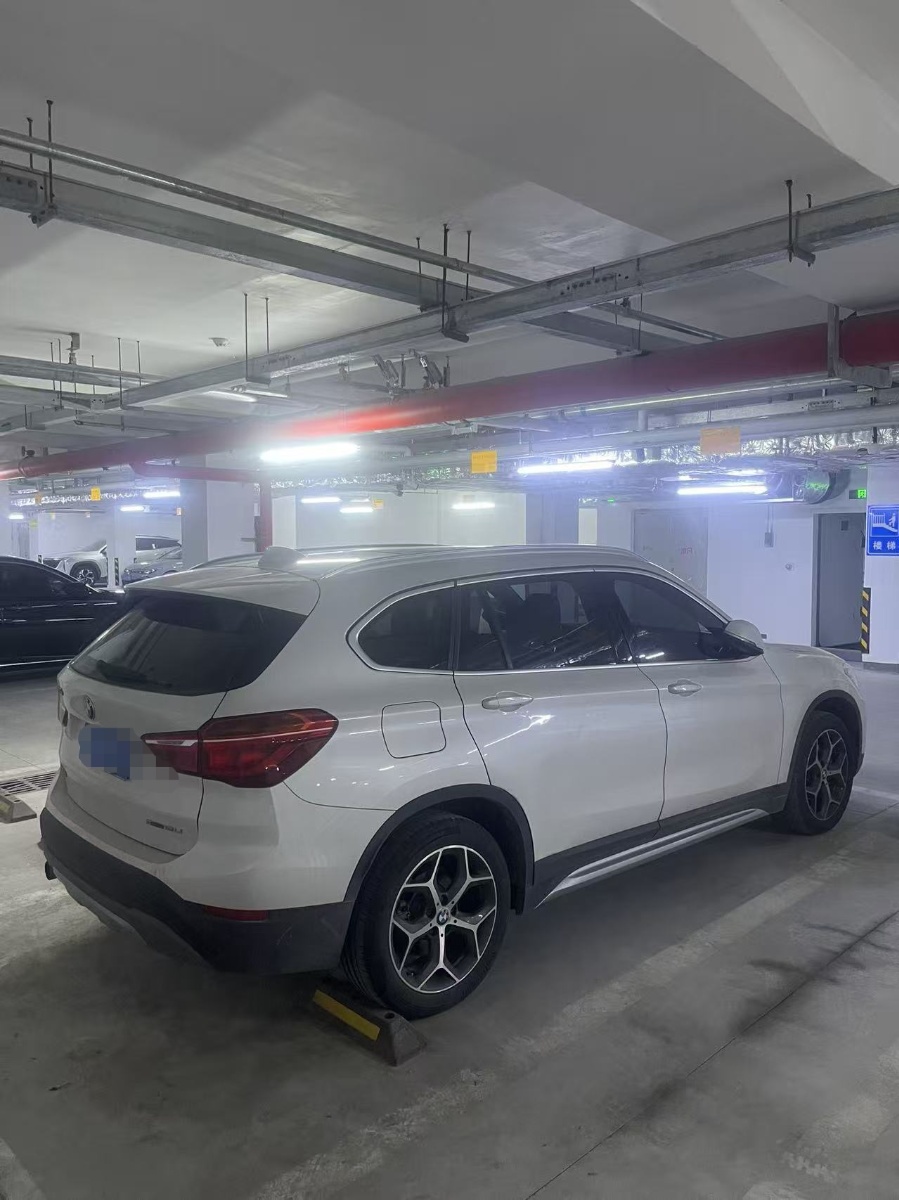 BMW X1 2019 #4 BMW X1 2019 car image #4