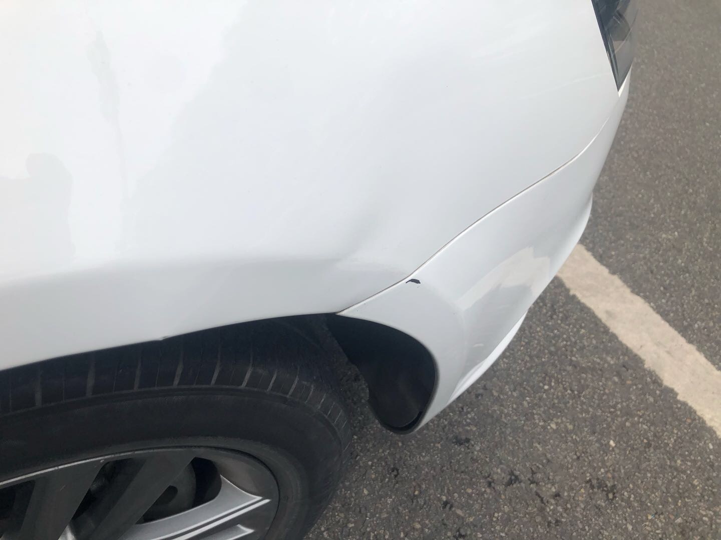 GEELY Emgrand 2017 car image #23