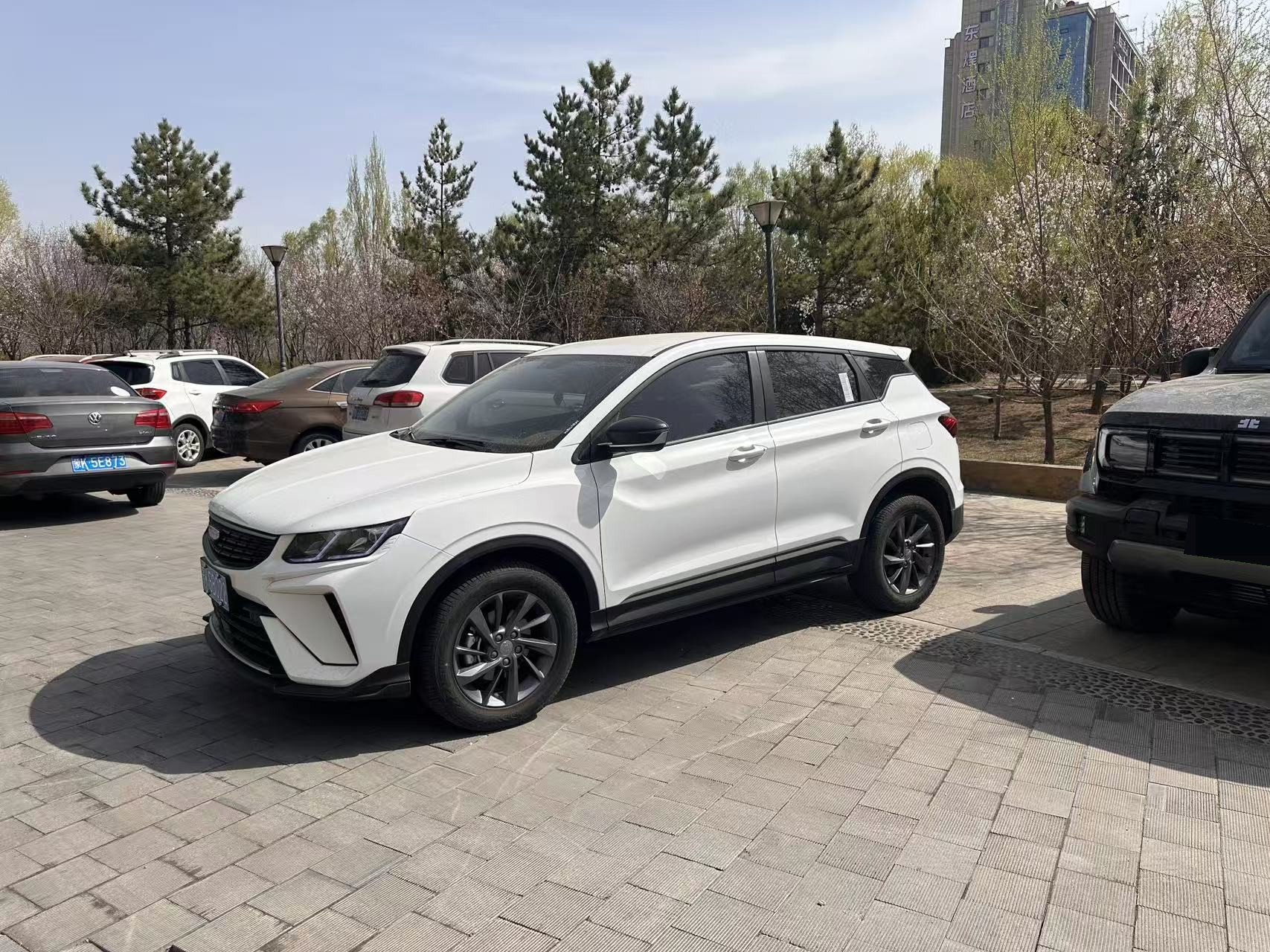 GEELY Coolray 2024 汽车图片 