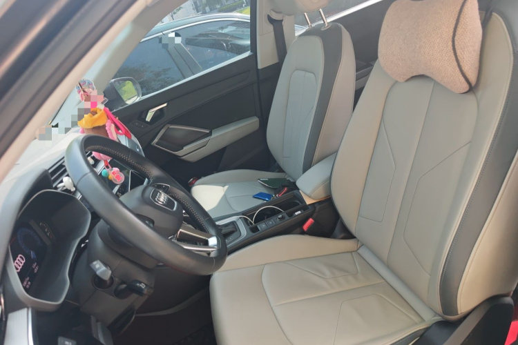 Audi Q3 2020 immagine di auto #15