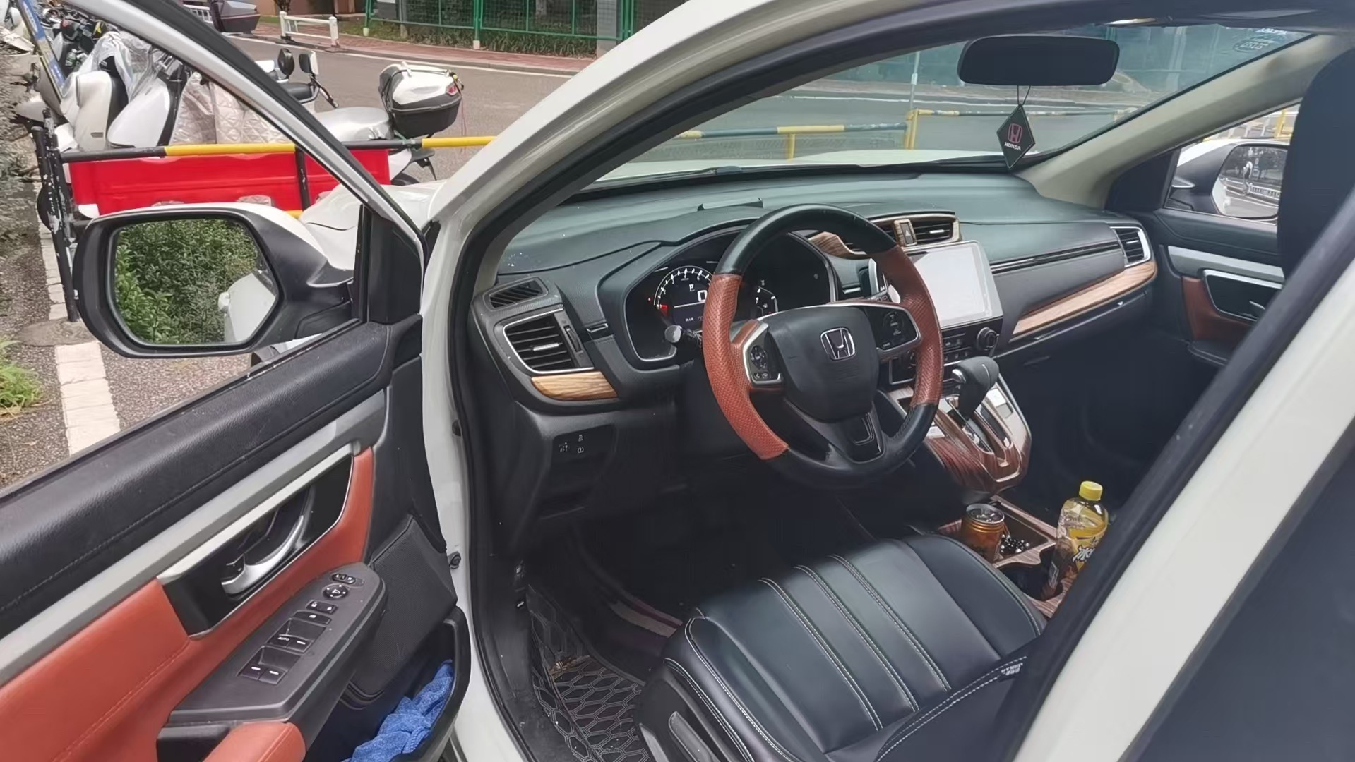 Honda CR-V 2019 car image #4