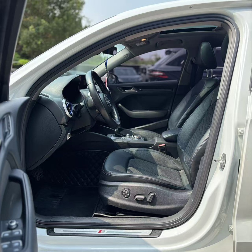 Audi A3 2019 #4 Audi A3 2019 car image #4