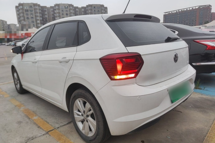 Volkswagen Polo 2021 car image #7