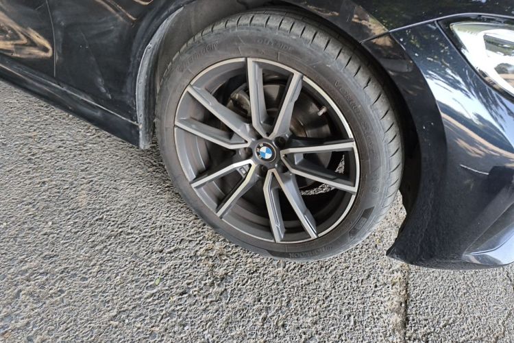 BMW 3 Series 2020 #6 BMW 3 Series 2020 car image #6