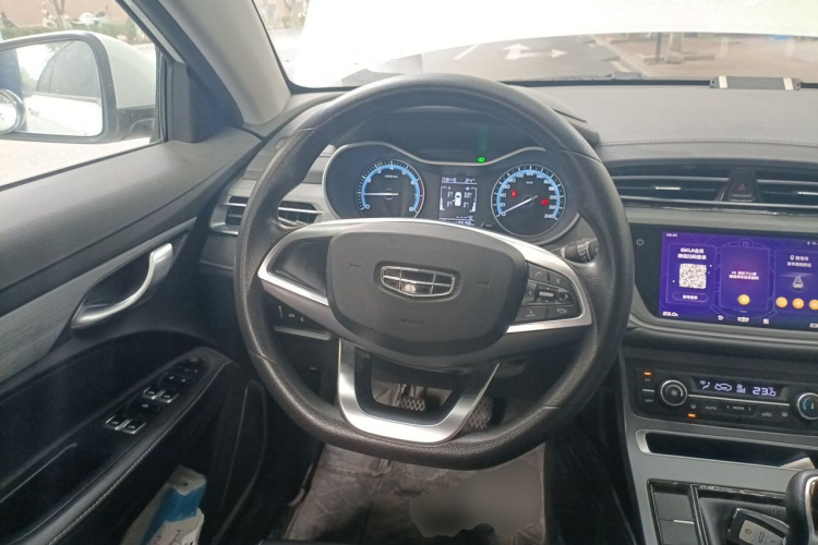 GEELY Emgrand 2021 car image #11