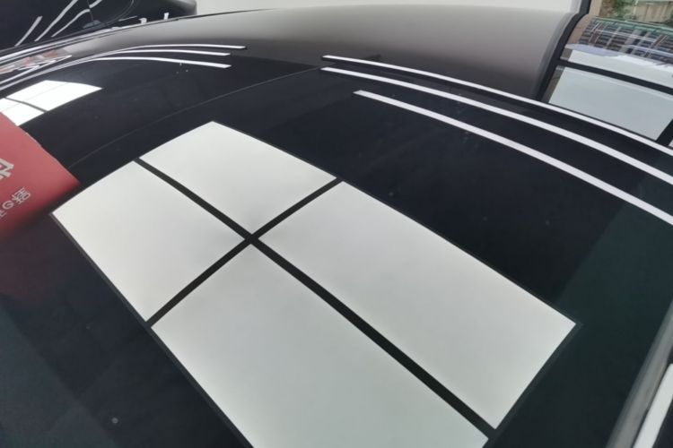 Tesla Model Y 2023 #25 Tesla Model Y 2023 car image #25