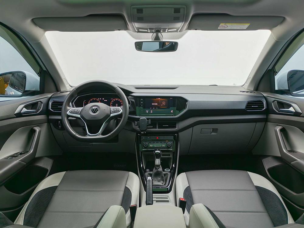 Volkswagen Tacqua 2019 car image #14