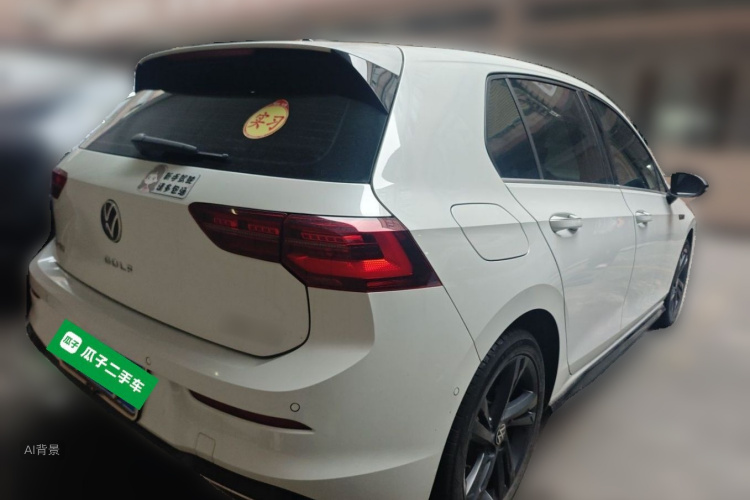 Volkswagen Golf 2022 car image #6