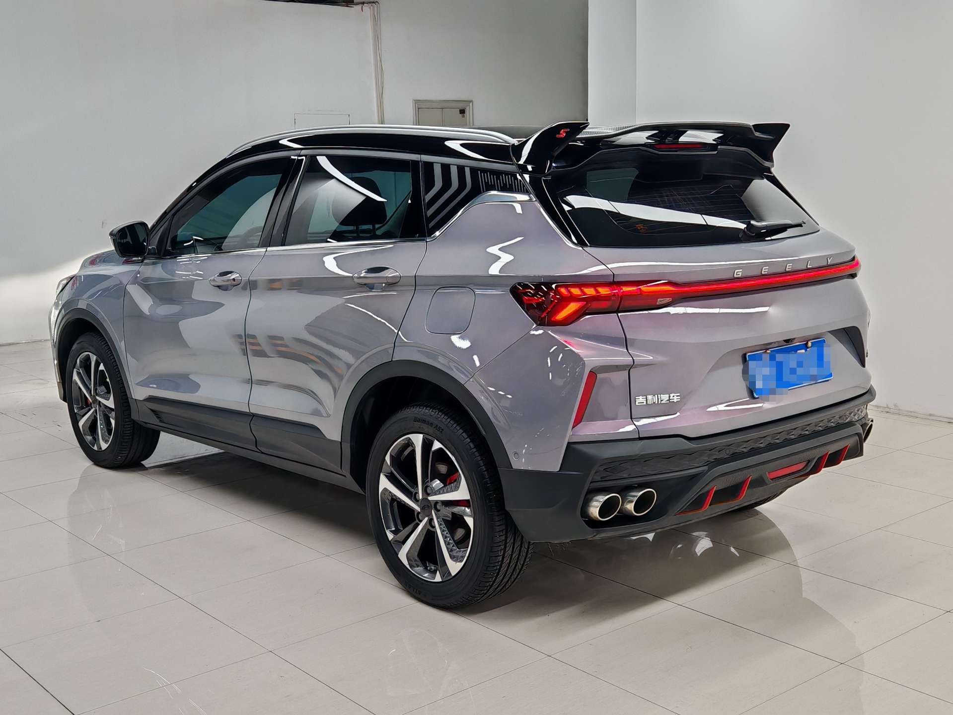 GEELY Coolray 2023 изображение автомобиля #8