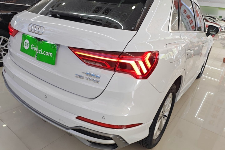 Audi Q3 2019 #8 Audi Q3 2019 car image #8