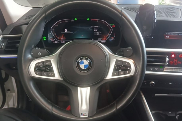 BMW 3 Series 2020 #16 BMW 3 Series 2020 car image #16