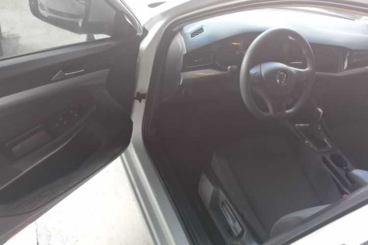 Volkswagen Bora 2021 car image #12