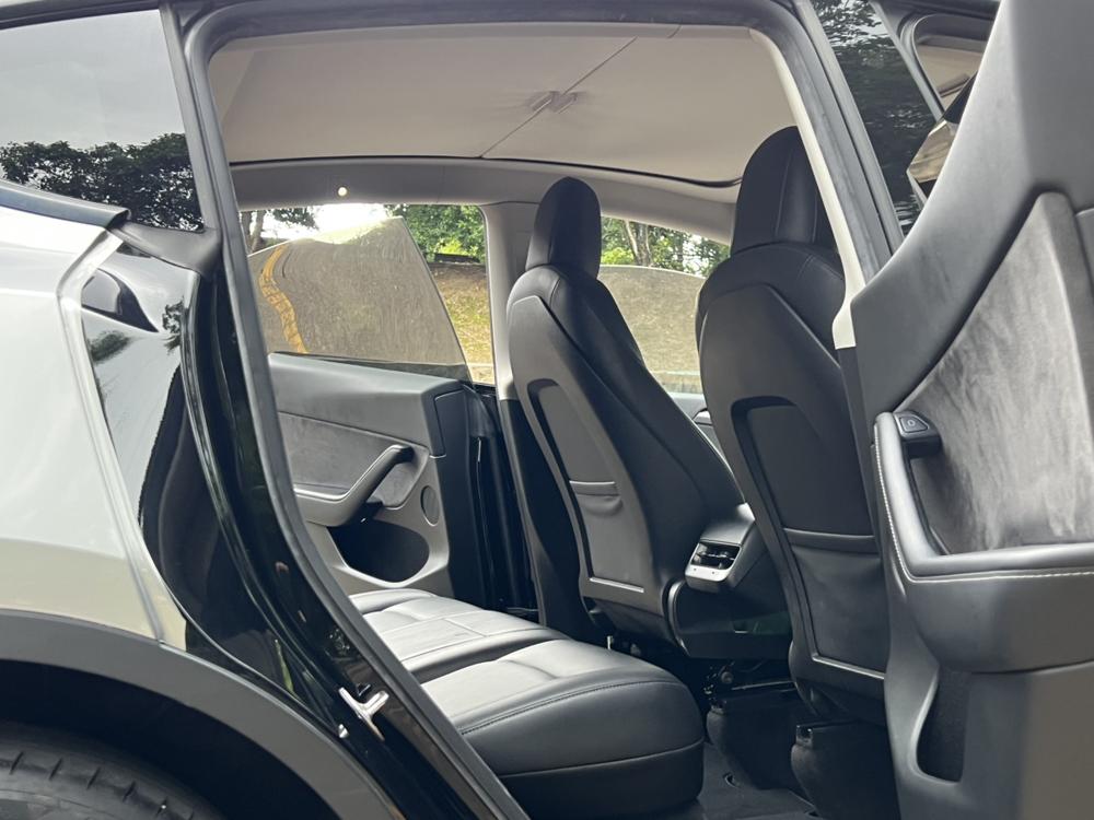 Tesla Model Y 2022 #23 Tesla Model Y 2022 car image #23