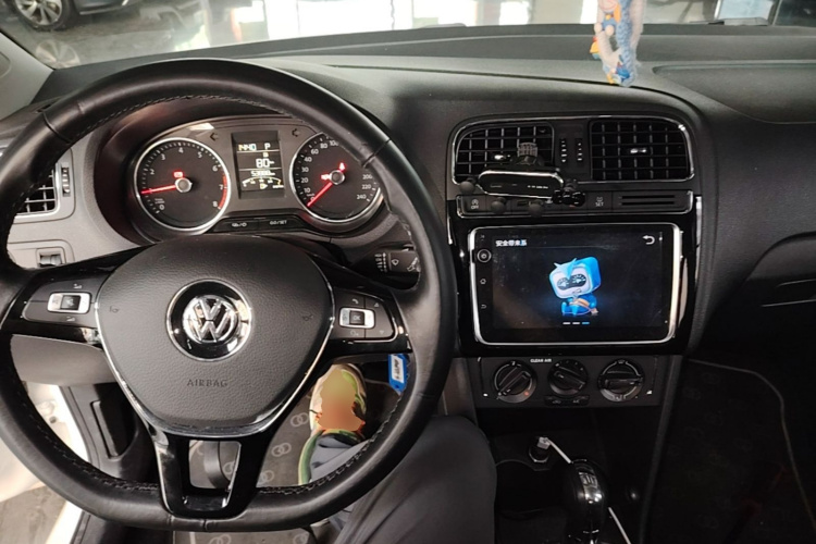 Volkswagen Polo 2018 #11 Volkswagen Polo 2018 car image #11