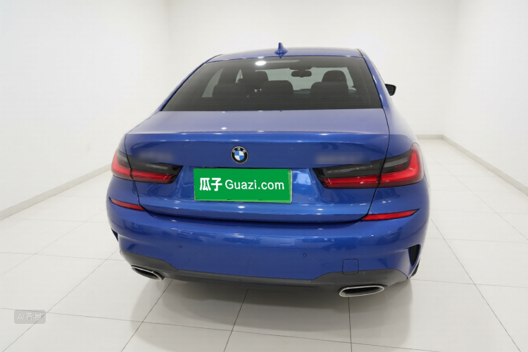 BMW 3 Series 2021 car image #6