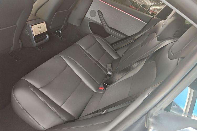 Tesla Model 3 2024 #17 Tesla Model 3 2024 car image #17