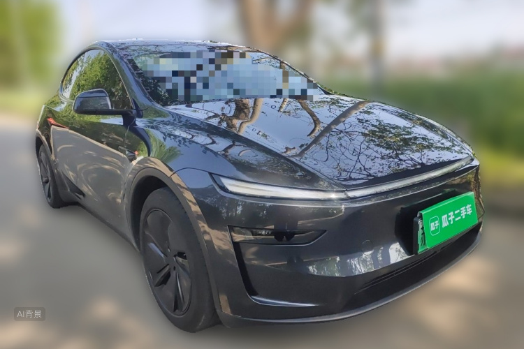 Tesla Model Y 2025 #4 Tesla Model Y 2025 car image #4