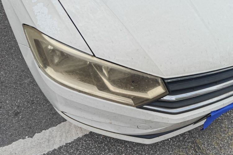 Volkswagen Bora 2017 car image #8