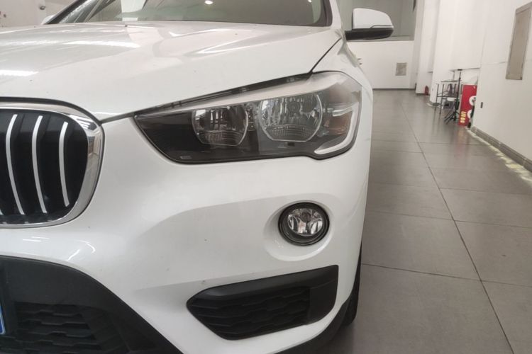BMW X1 2018 immagine di auto #25