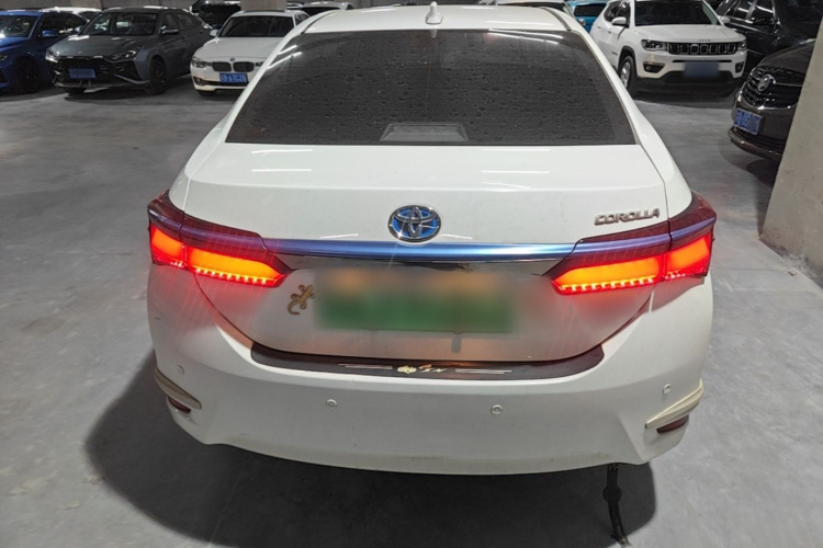 Toyota Corolla Hybird E+ 2021 immagine di auto #6