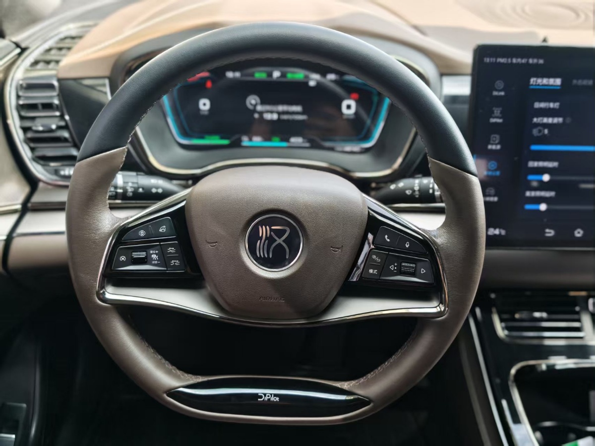 BYD Han 2022 immagine di auto #12