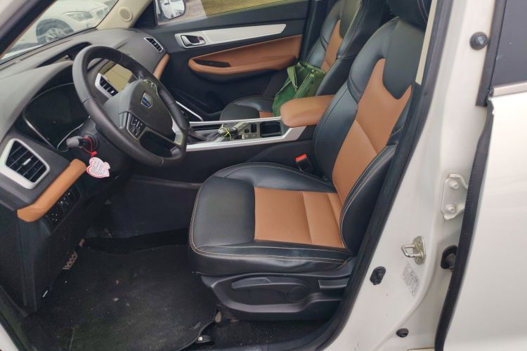 GEELY Vision X6 2019 immagine di auto #15