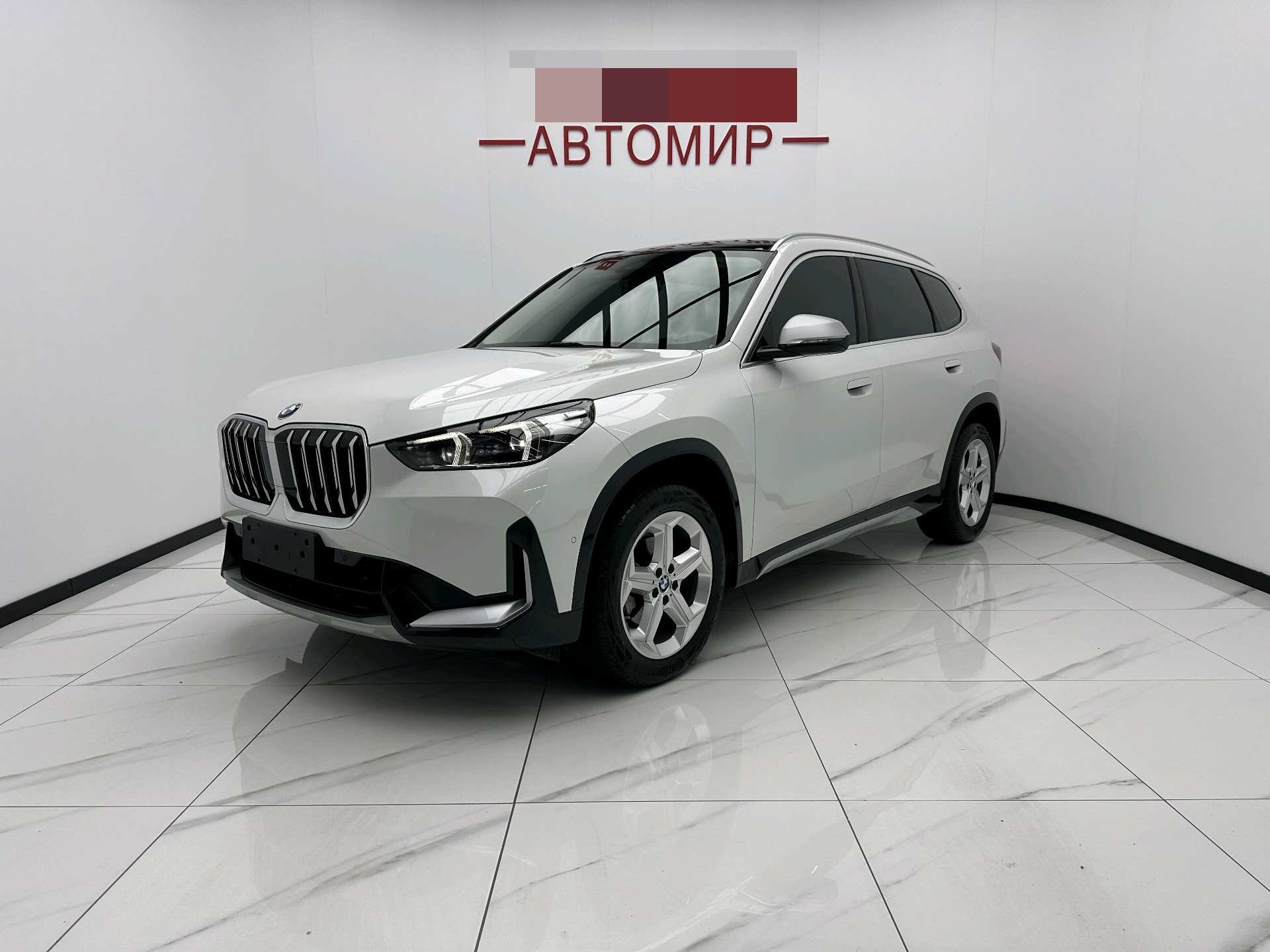 BMW X1 2023 car image 