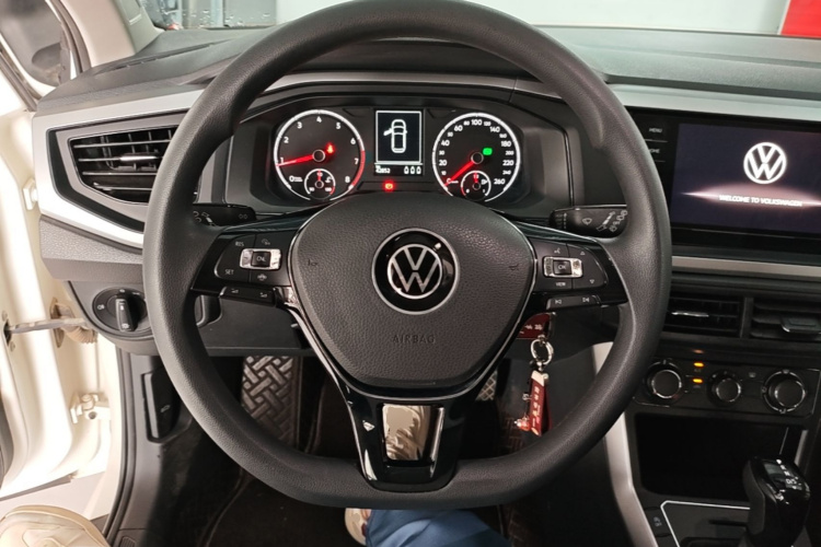 Volkswagen Polo 2023 #11 Volkswagen Polo 2023 car image #11