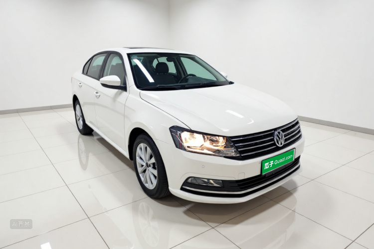 Volkswagen Lavida 2018 car image #4