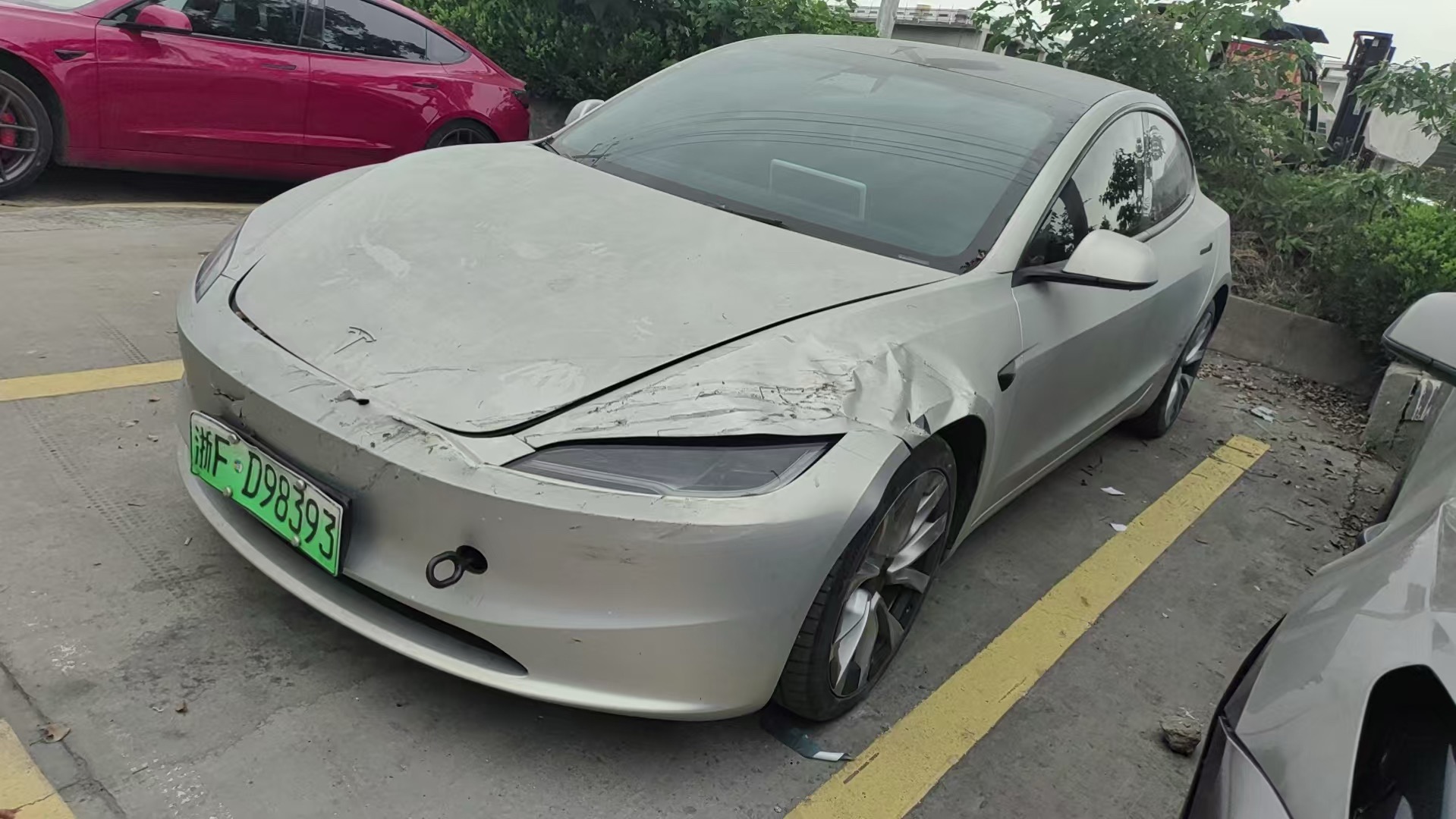 Tesla Model 3 2024 car image 
