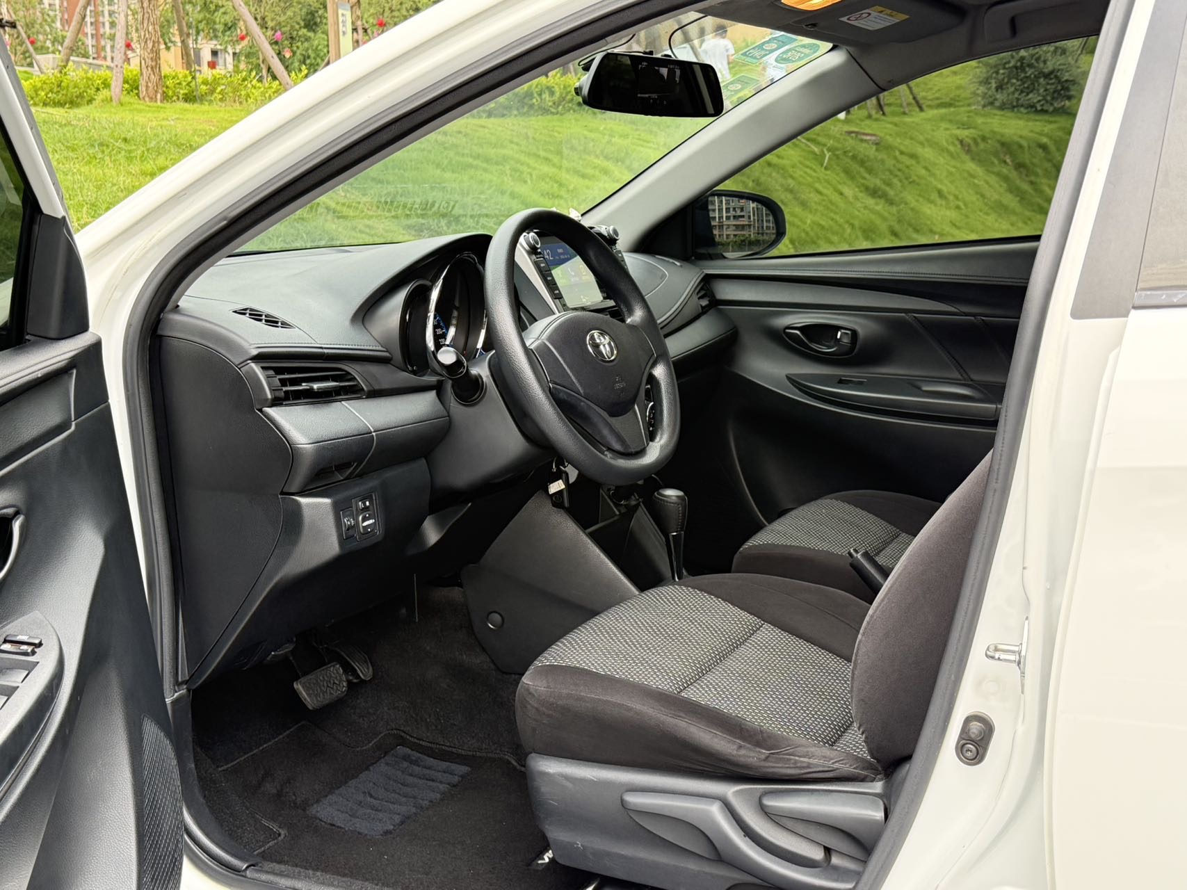Toyota Vios FS 2017 immagine di auto #4