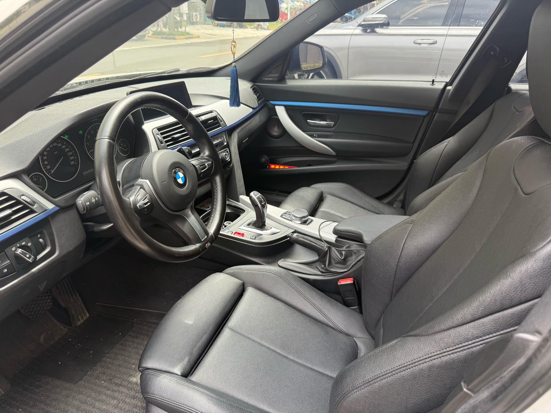 BMW 3 Series GT 2017 car image #3