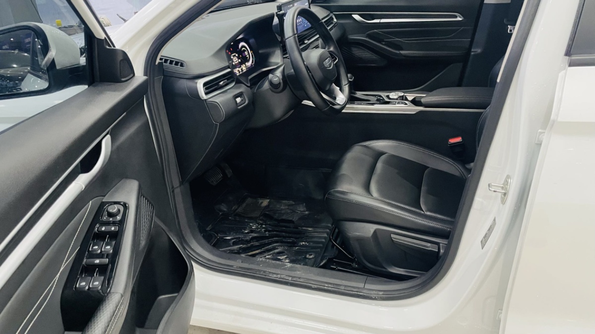 GEELY Emgrand 2024 #6 GEELY Emgrand 2024 car image #6