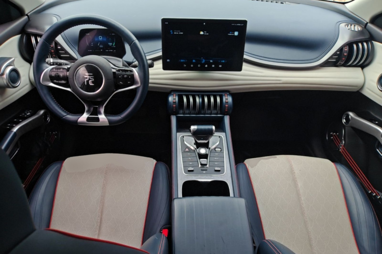 BYD Yuan Plus 2022 #11 BYD Yuan Plus 2022 изображение автомобиля #11