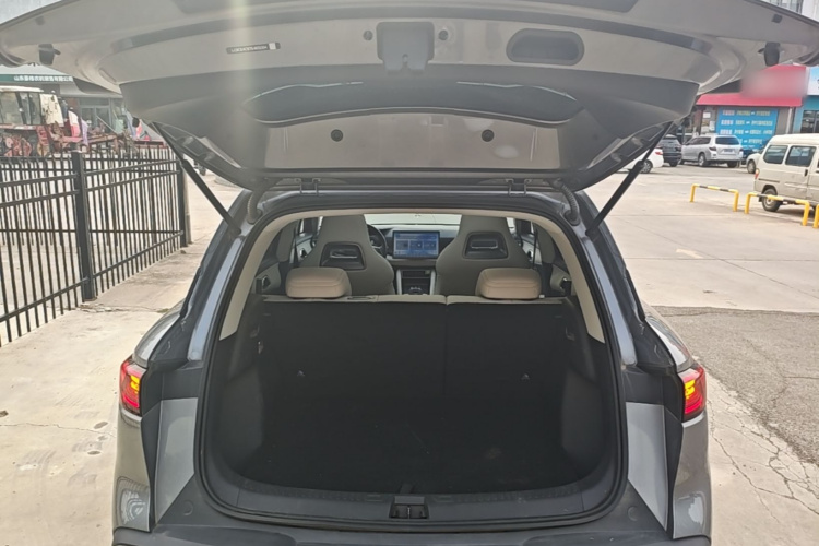 BYD YuanUP 2024 #19 BYD YuanUP 2024 immagine di auto #19
