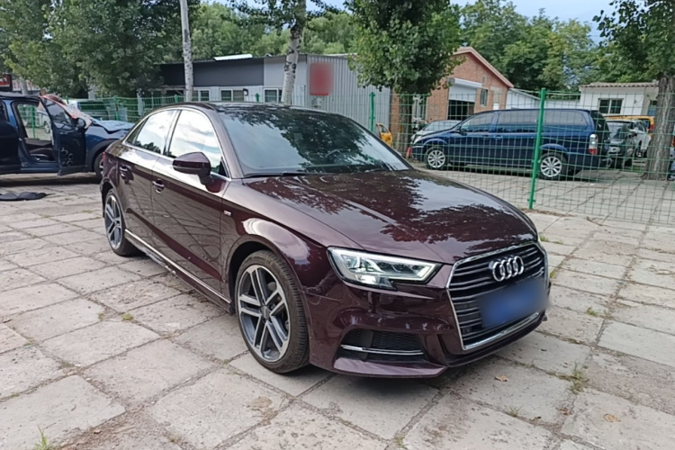 Audi A3 2019 #4 Audi A3 2019 car image #4