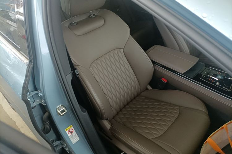 BYD Han 2023 #24 BYD Han 2023 car image #24