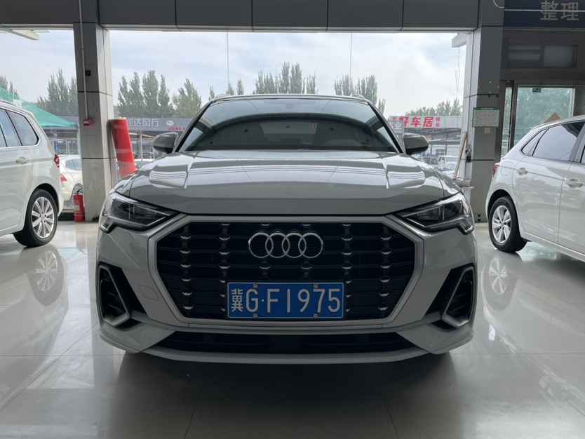 Audi Q3 2023 #2 Audi Q3 2023 car image #2