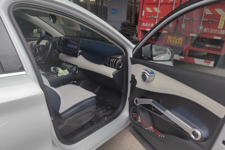 BYD Yuan Plus 2023 immagine di auto #21