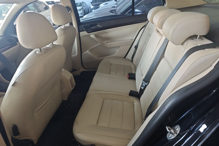 Volkswagen Lavida 2016 #17 Volkswagen Lavida 2016 car image #17
