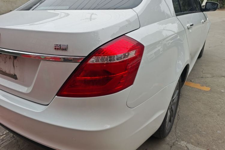 GEELY Emgrand 2017 immagine di auto #8