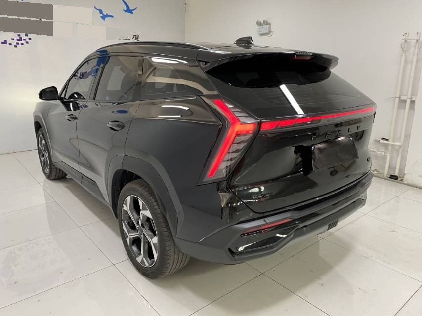 GEELY Boyue L 2024 car image #9