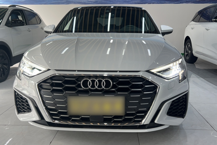 Audi A3 2021 car image #4
