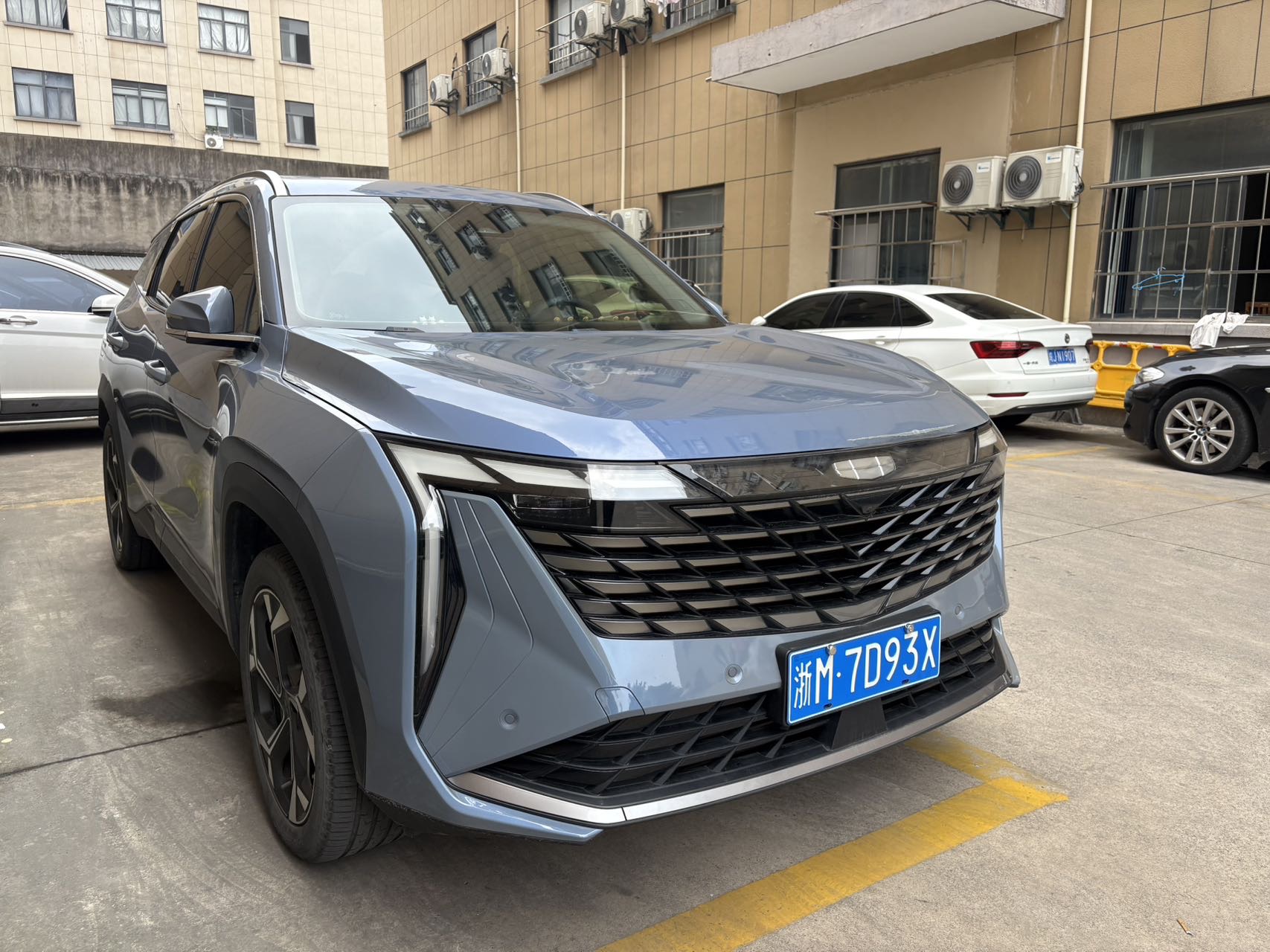 GEELY Boyue L 2023 image de voiture #2