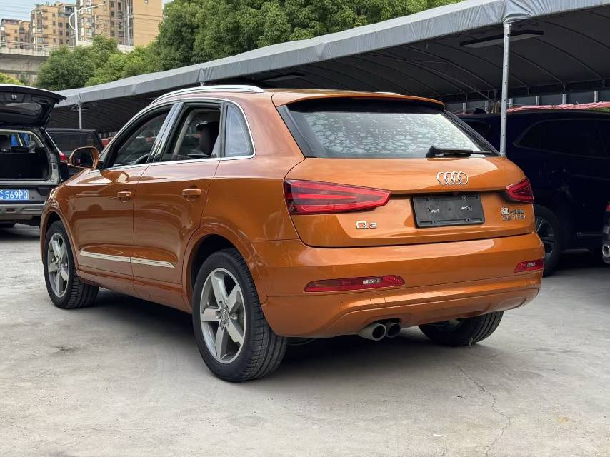 Audi Q3 2016 immagine di auto #4
