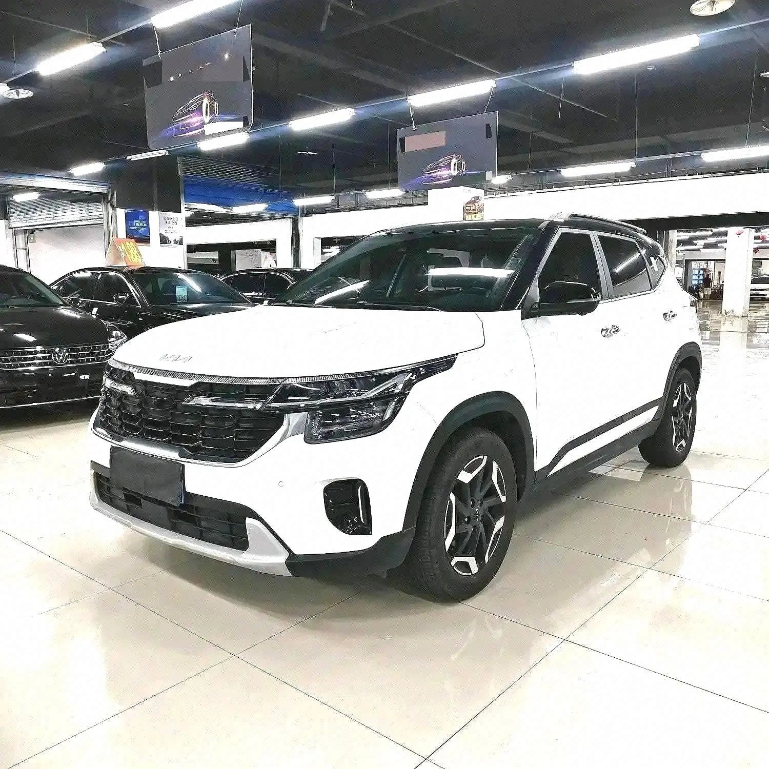 Kia Seltos 2023 Kia Seltos 2023 immagine di auto